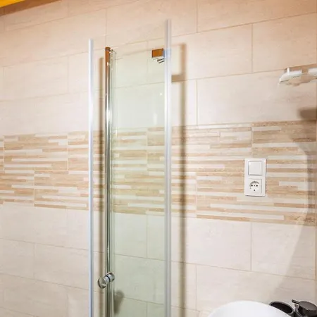 Vilă 1 With Pool Krk By Guide *