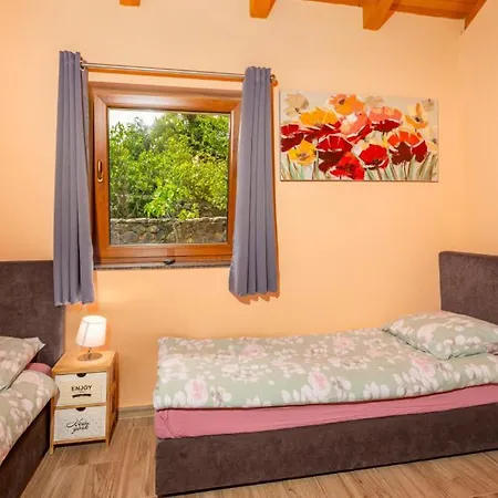 1 With Pool Krk By Guide * Gostinjac