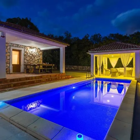 1 With Pool Krk By Guide * Gostinjac