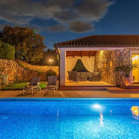 1 With Pool Krk By Guide Villa