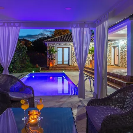 1 With Pool Krk By Guide Villa Gostinjac